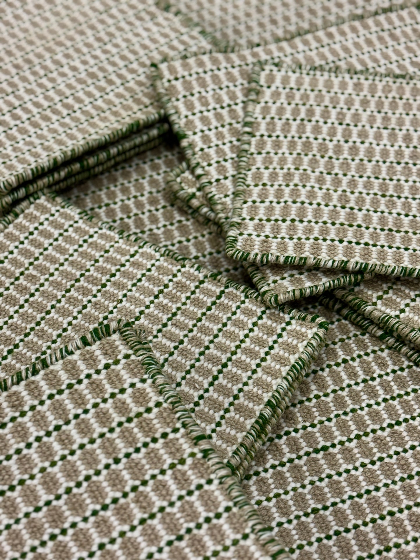 Outdoor Arthouse - Green & Beige