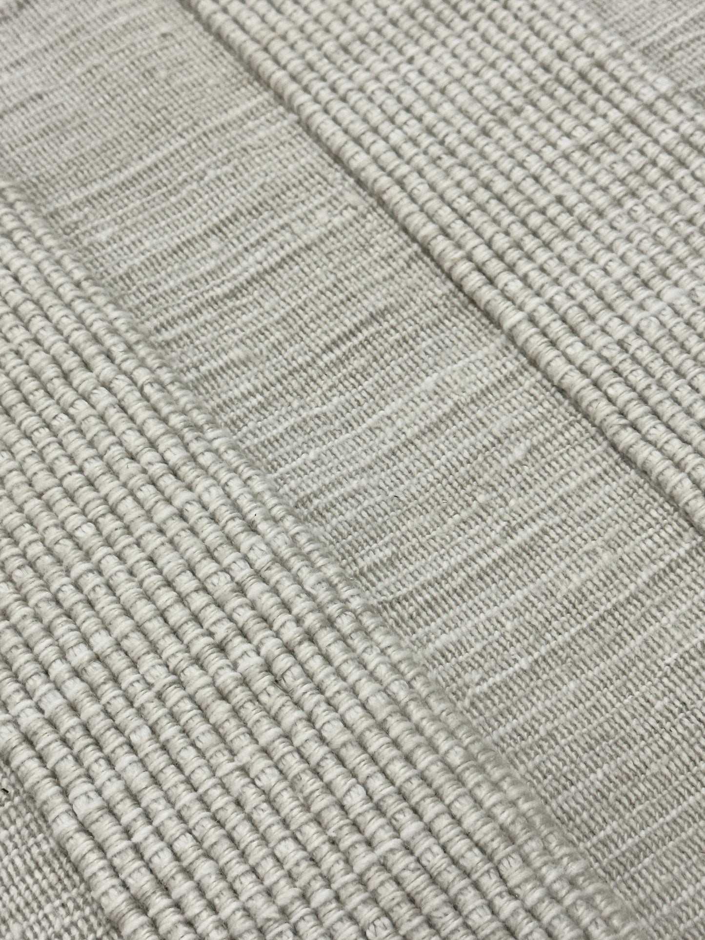 Archive Sale Outdoor Kamden Stripe - Chalk White 4ft x 6ft