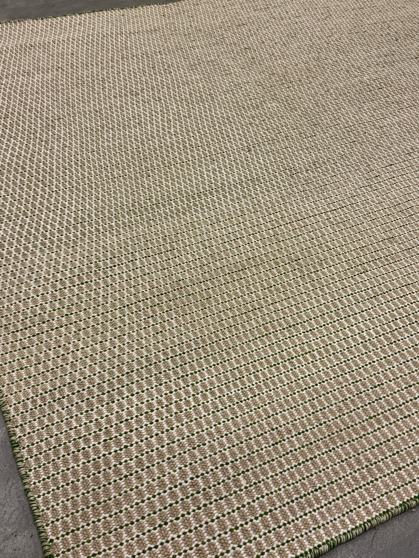 Outdoor Arthouse - Green & Beige