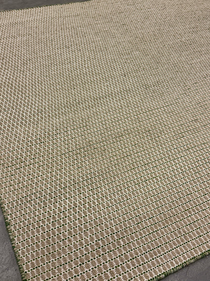 Outdoor Arthouse - Green & Beige