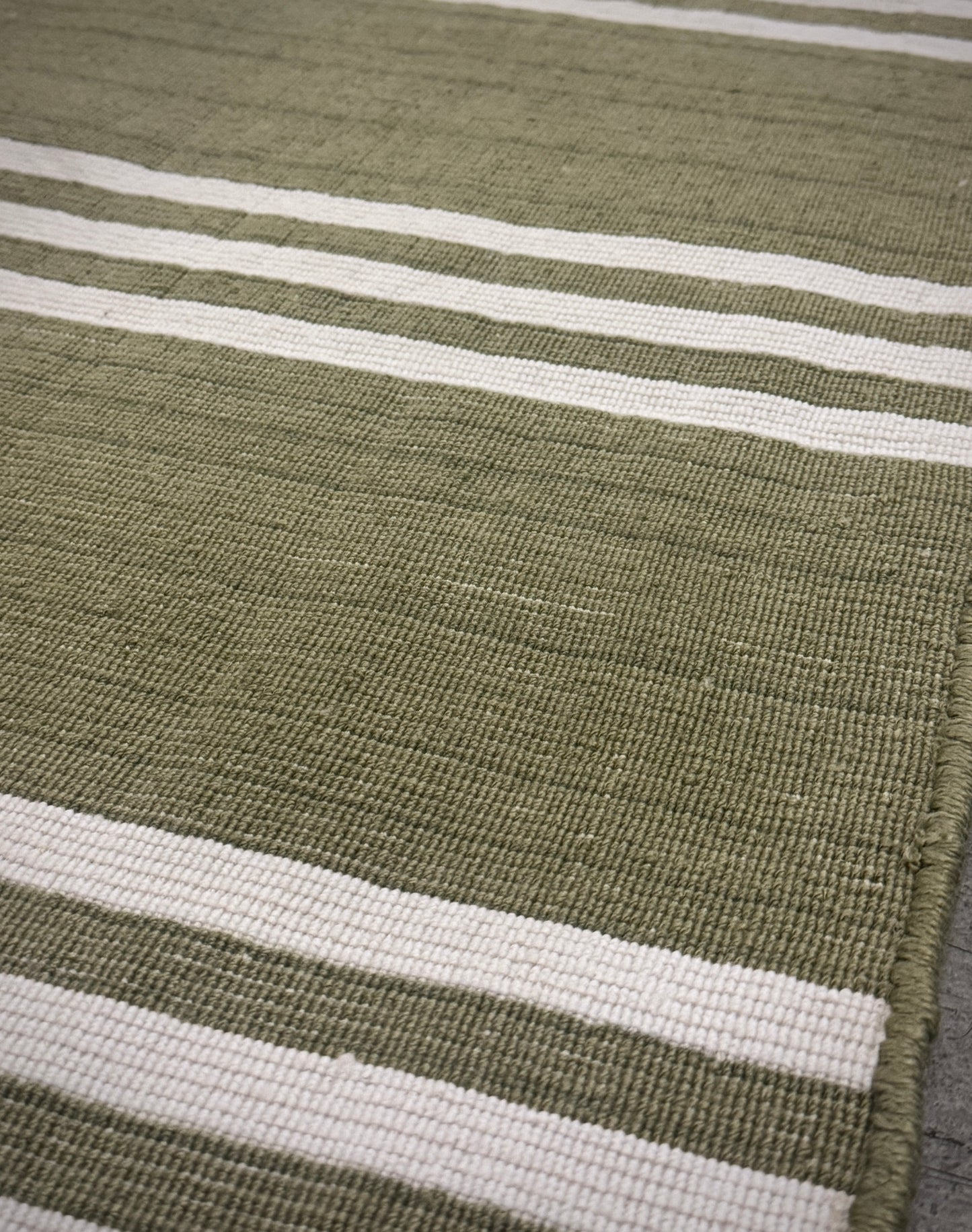 Outdoor Raya Flatweave - Antique Lime
