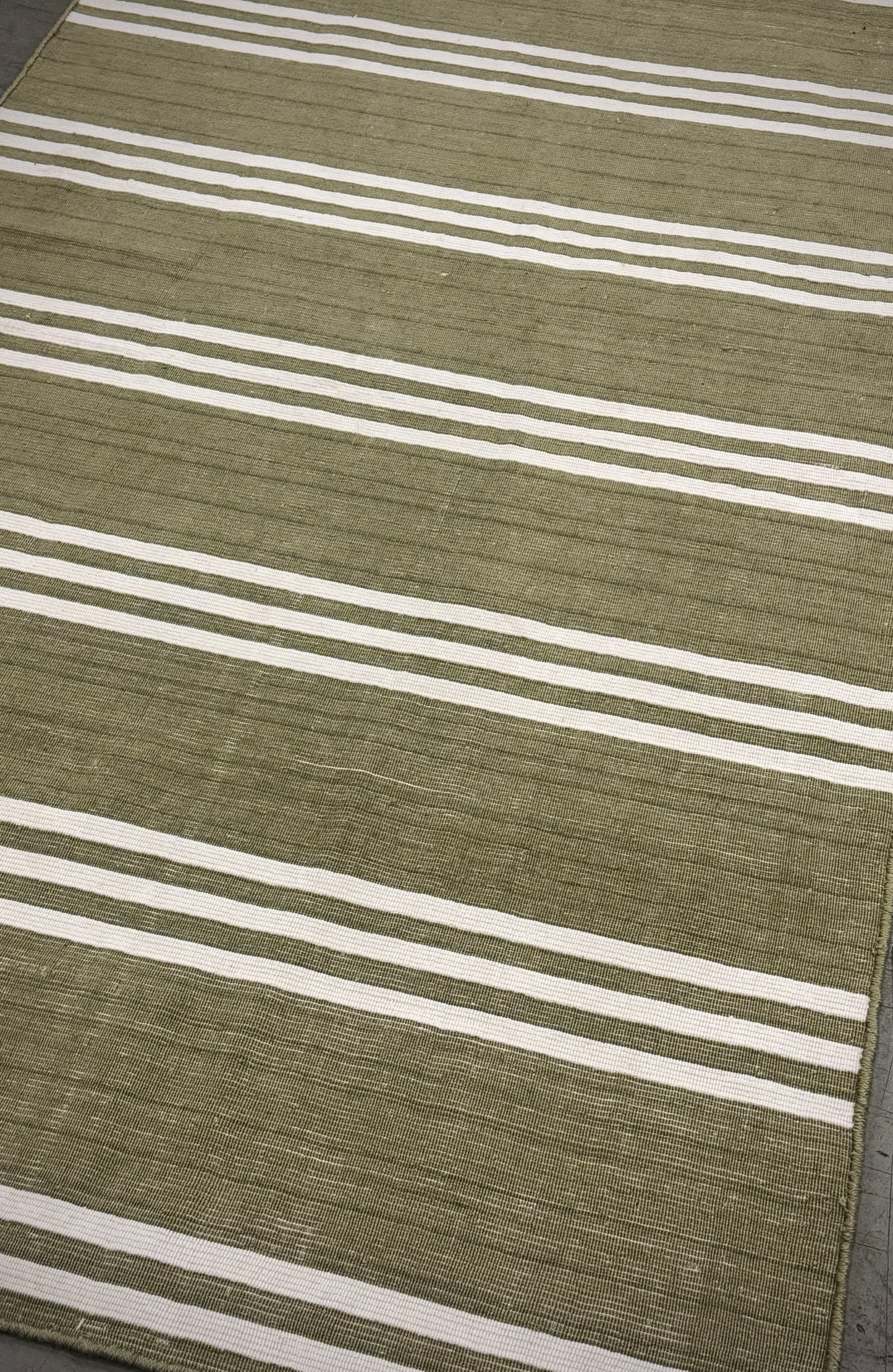 Outdoor Raya Flatweave - Antique Lime