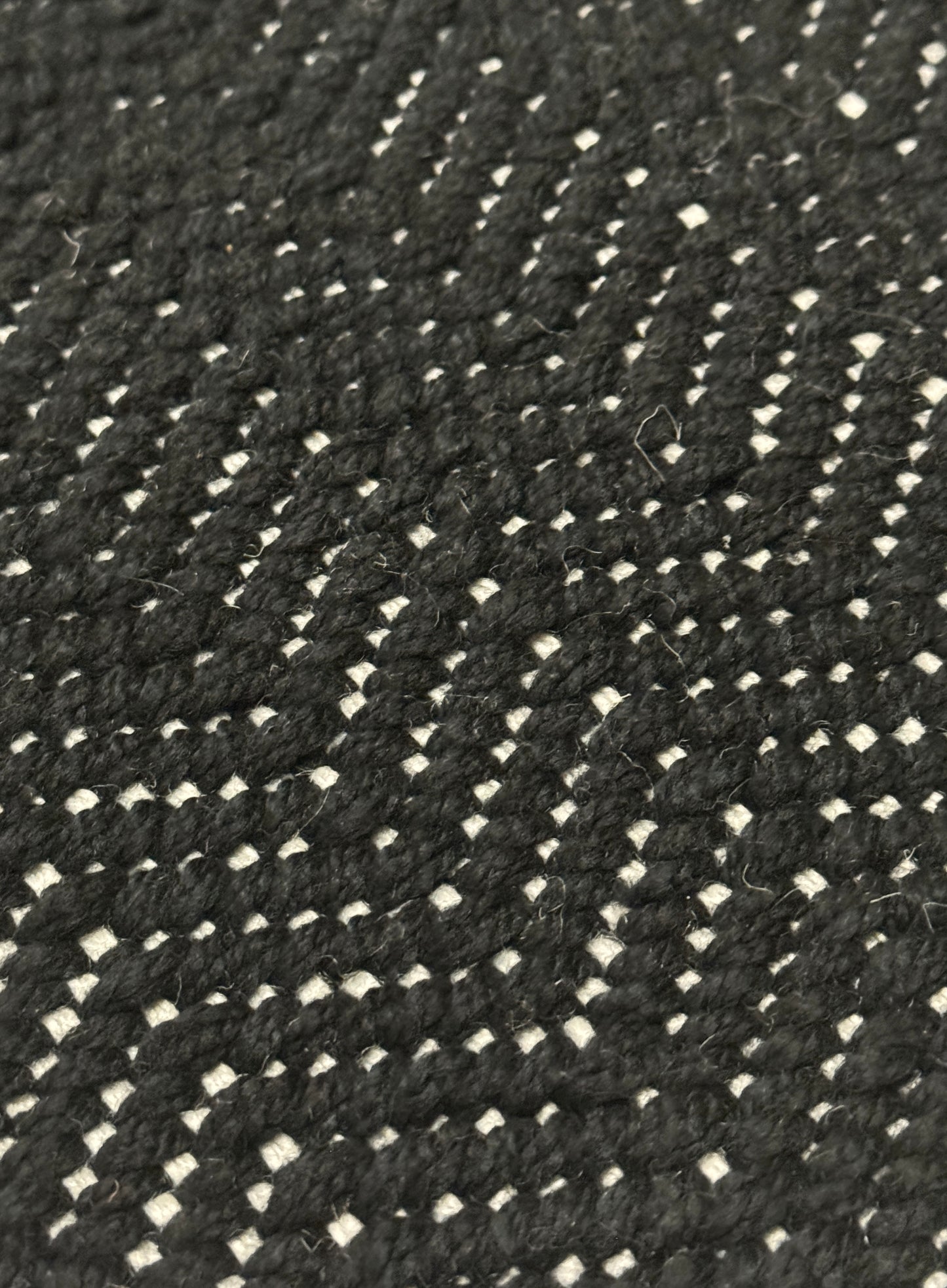 Outdoor Chevvy Weft - Black & White