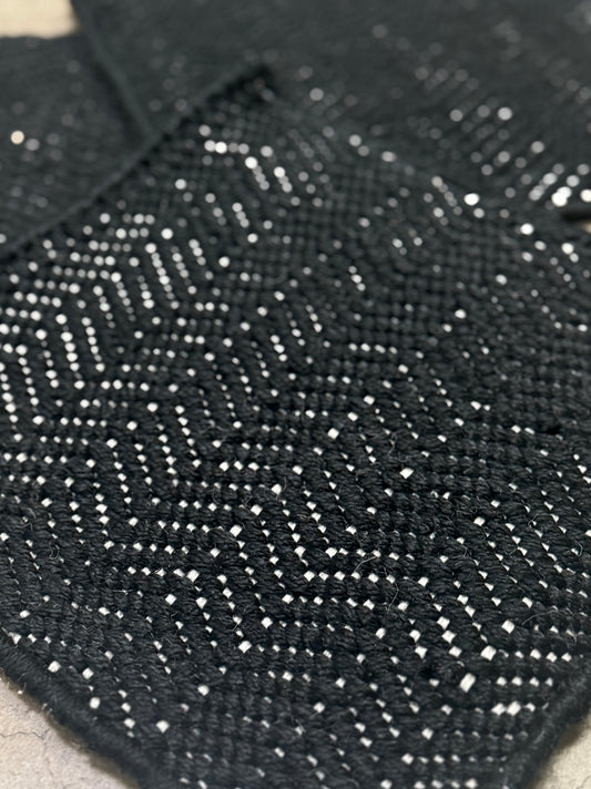 Outdoor Chevvy Weft - Black & White