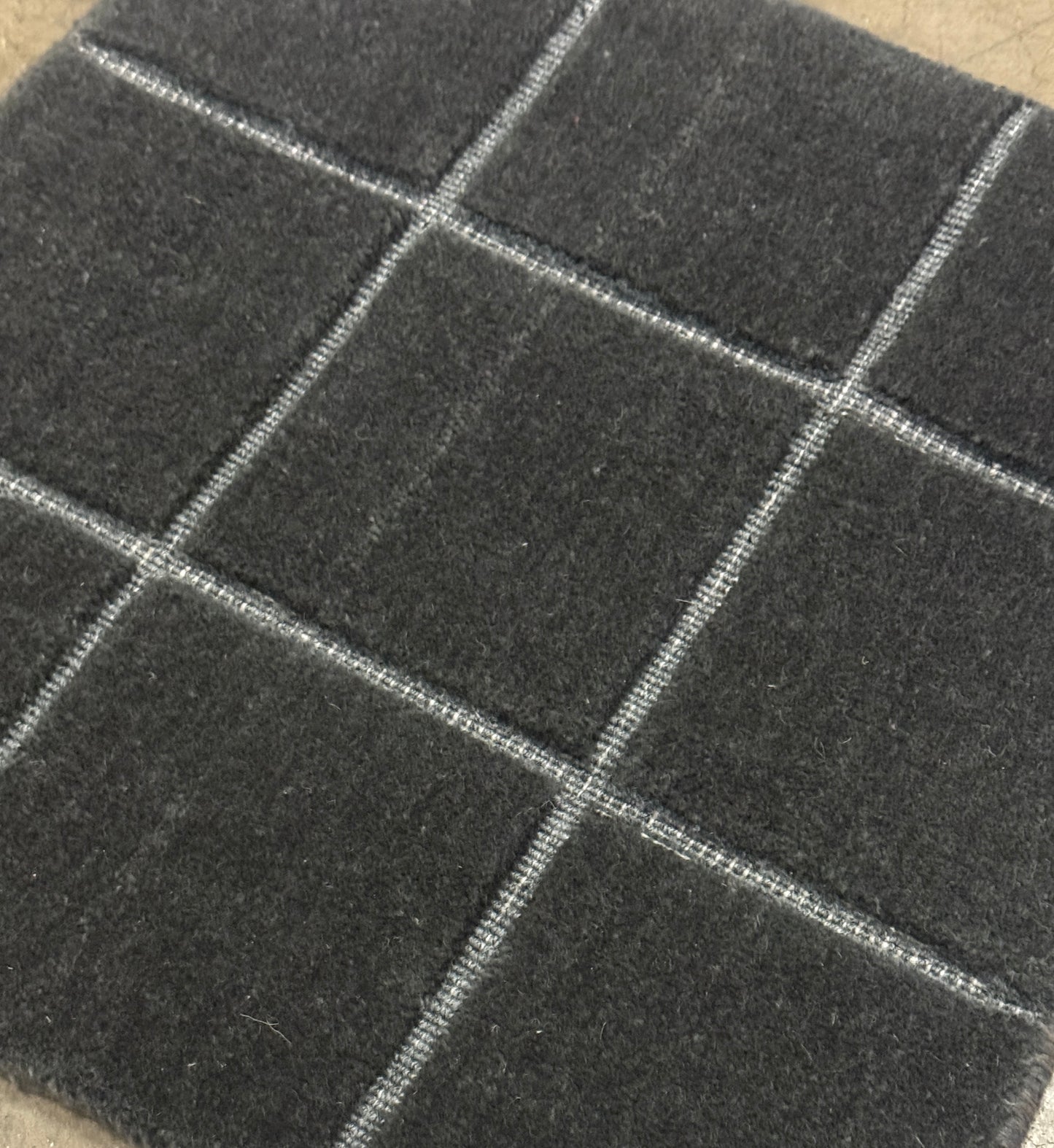 Outdoor Jix Grid - Silver Storm