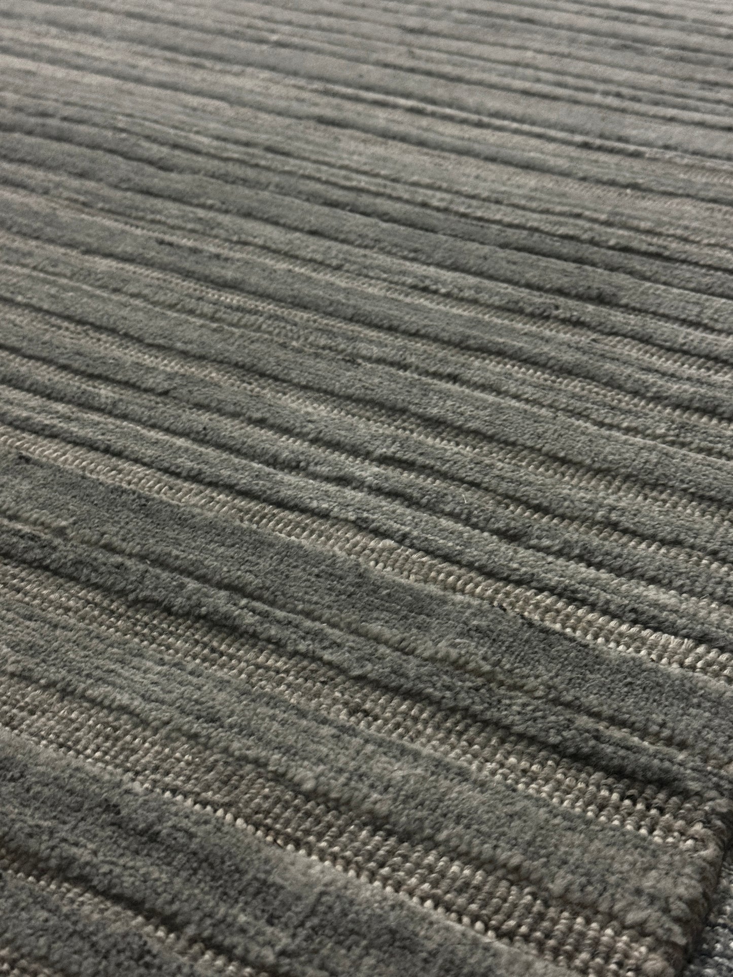Outdoor Jonac Stripe - Slate Straw