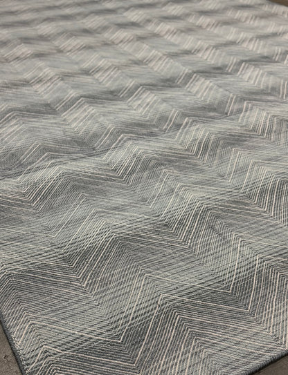 Archive Sale Outdoor Kambal Ombre - Pogo Blue 11ft 6in x 16ft
