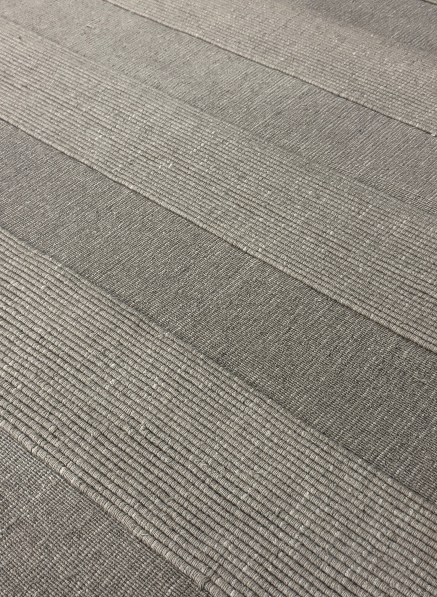Outdoor Kamden Roman Stripe - Preppy Grey