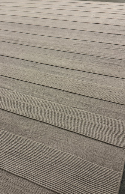 Outdoor Kamden Roman Stripe - Preppy Grey