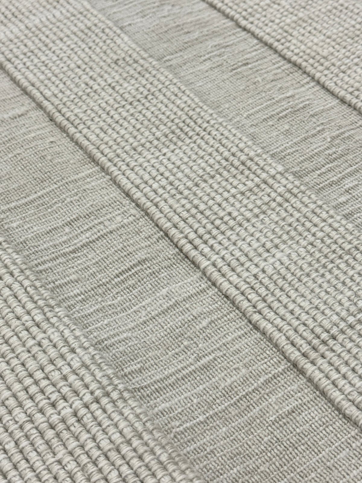 Outdoor Kamden Stripe - Chalk White