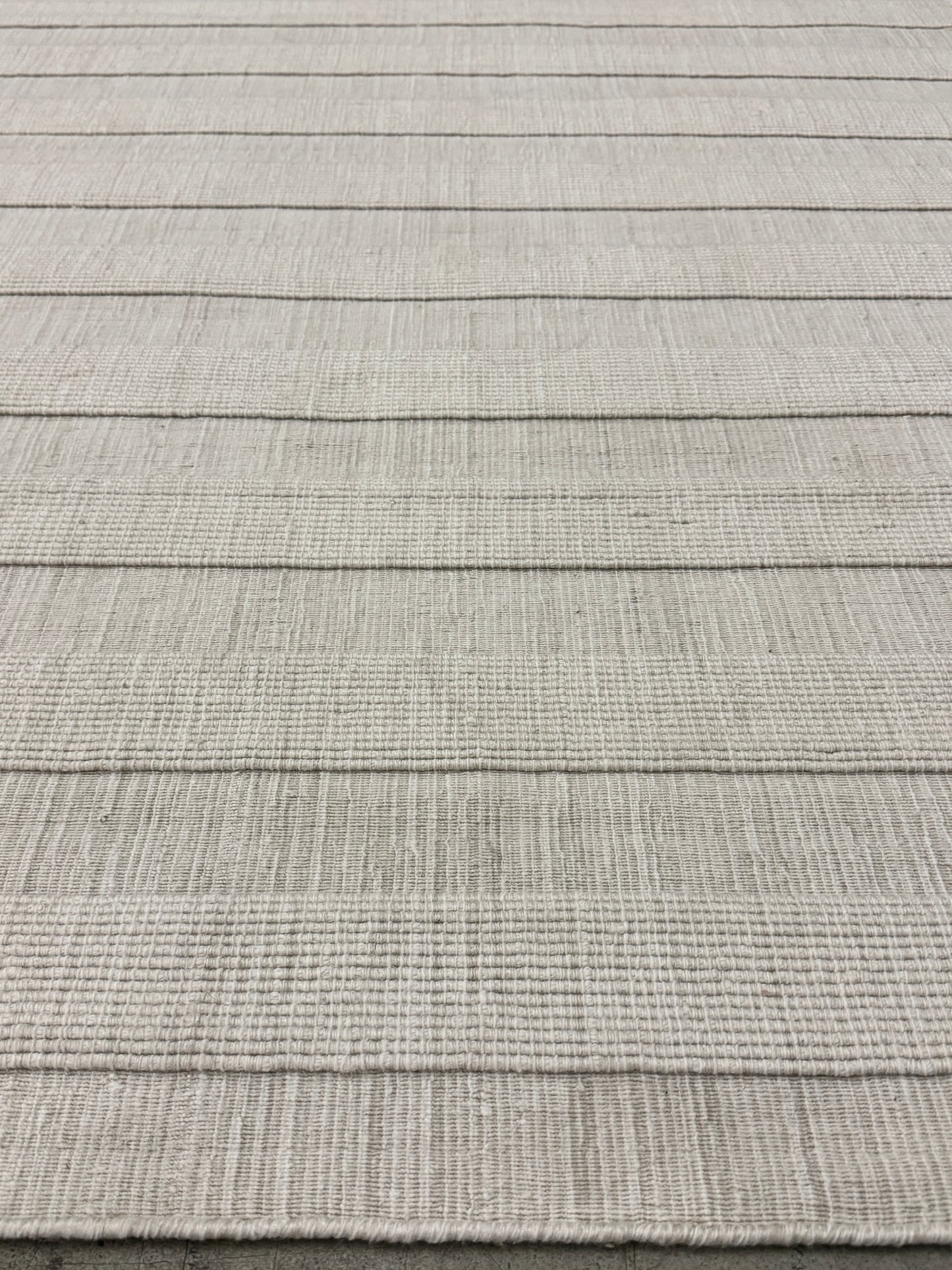 Outdoor Kamden Stripe - Chalk White