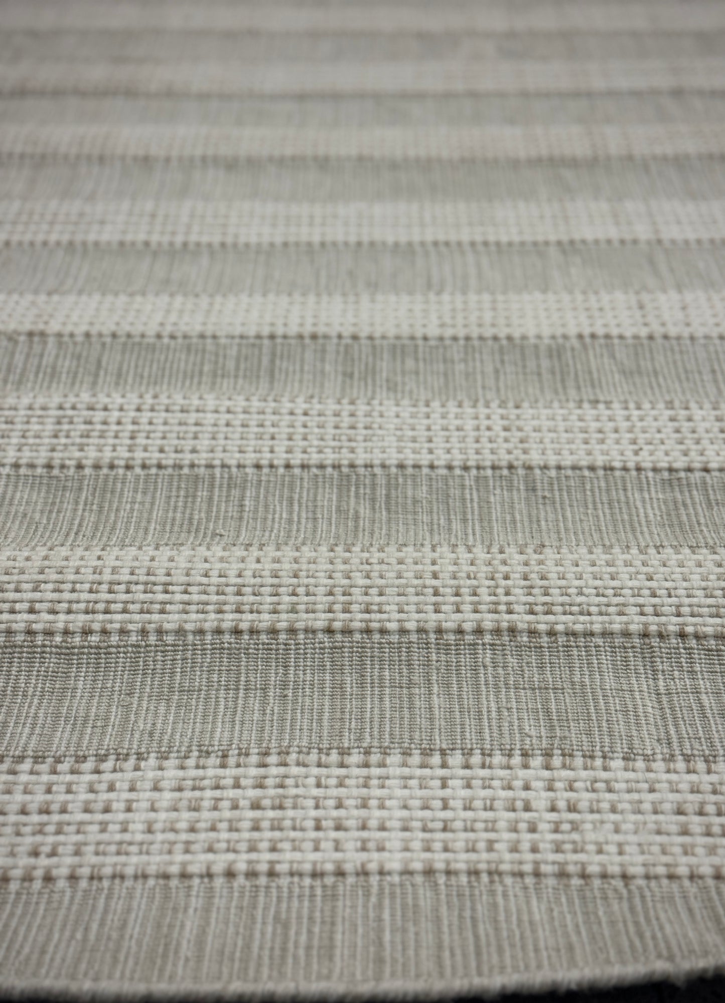 Archive Sale Outdoor Kamden Stripe - Pearl & Dew 9ft Round
