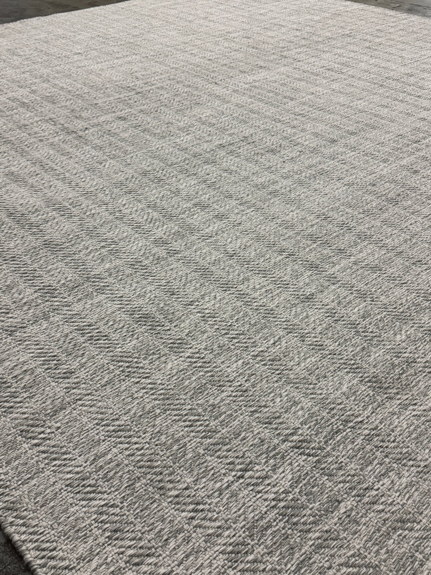 Outdoor Toxi - Silver Dew