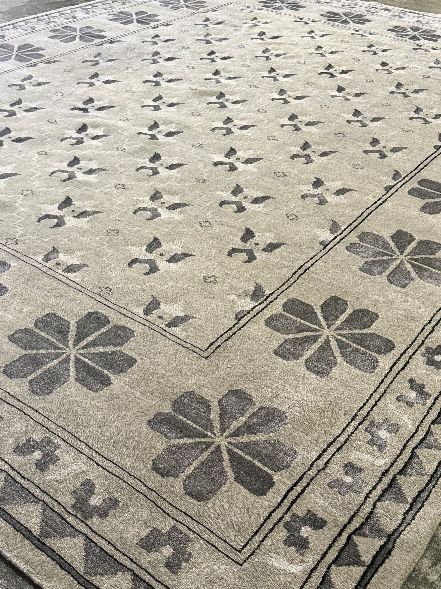 Archive Sale Padilo - Grey 9ft 5in x 11ft 9in
