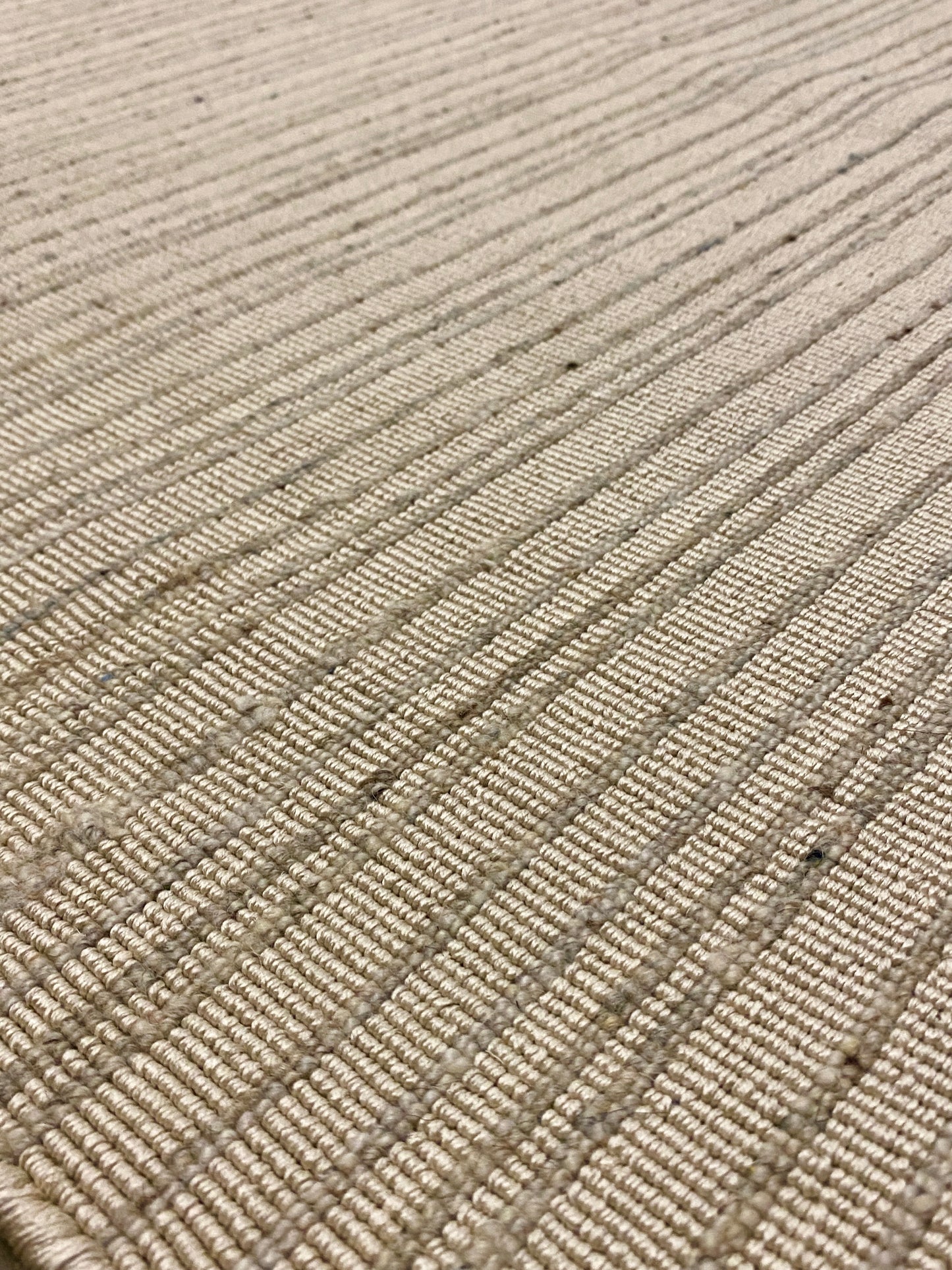 Archive Sale Pebbi - Summer Tan 5ft x 7ft