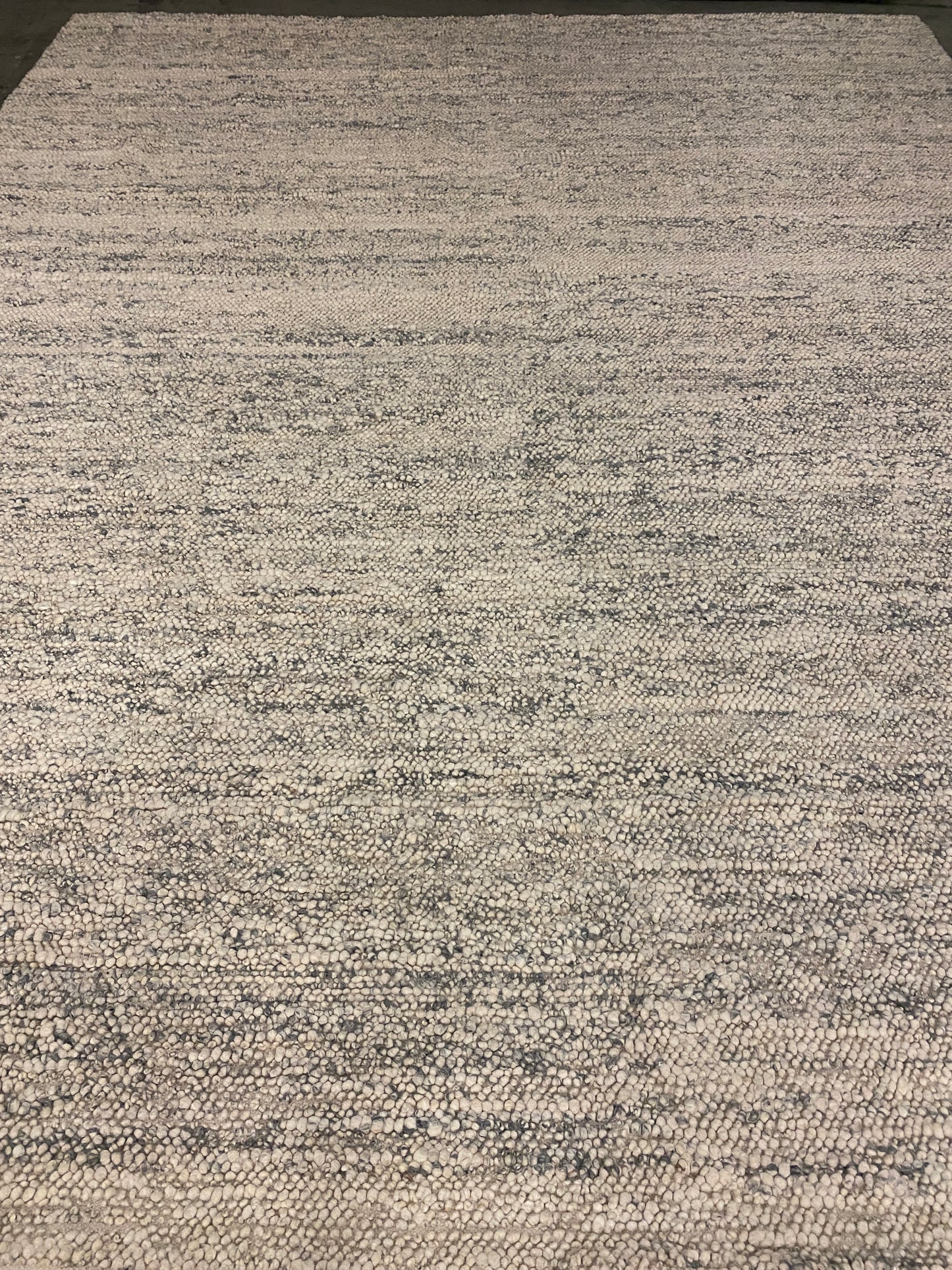 Archive Sale Woolzy Sumac - Chunky Grey Pebbles 11ft 9in x 15ft