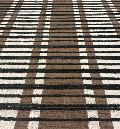 Pirnella - Basalt Silk