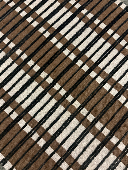 Pirnella - Basalt Silk