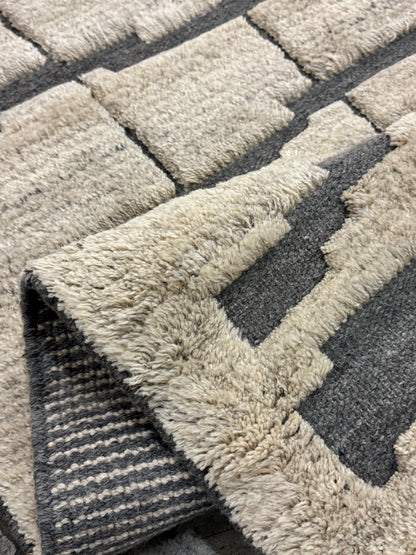 Tique Plush Tique - Puff Greystone