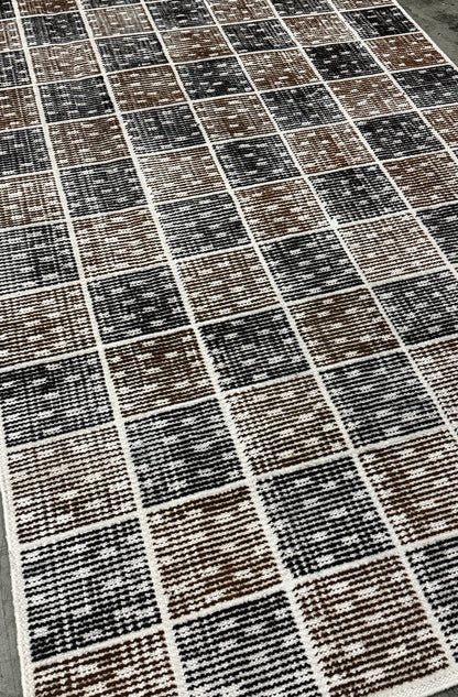 Archive Sale Riko Flatweave - Basalt 5ft x 8ft