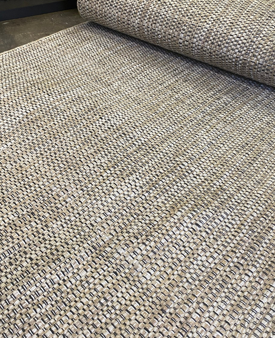 Archive Sale Outdoor Modern Stria - Salted Bone 5ft 3in x 7ft 7in