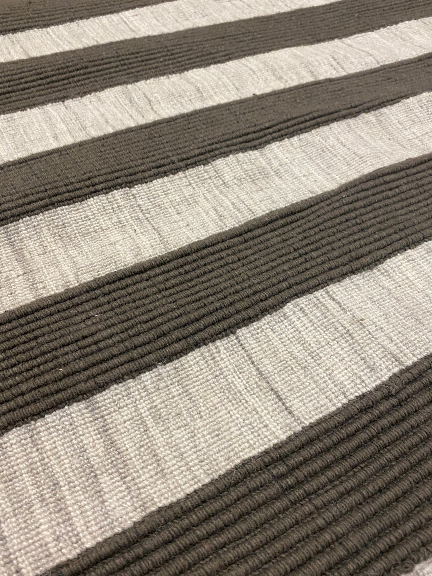 Outdoor Kamden Stripe - Silver Awning