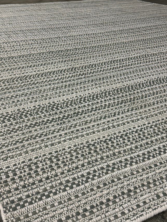 Outdoor Whipper - Silver Sage