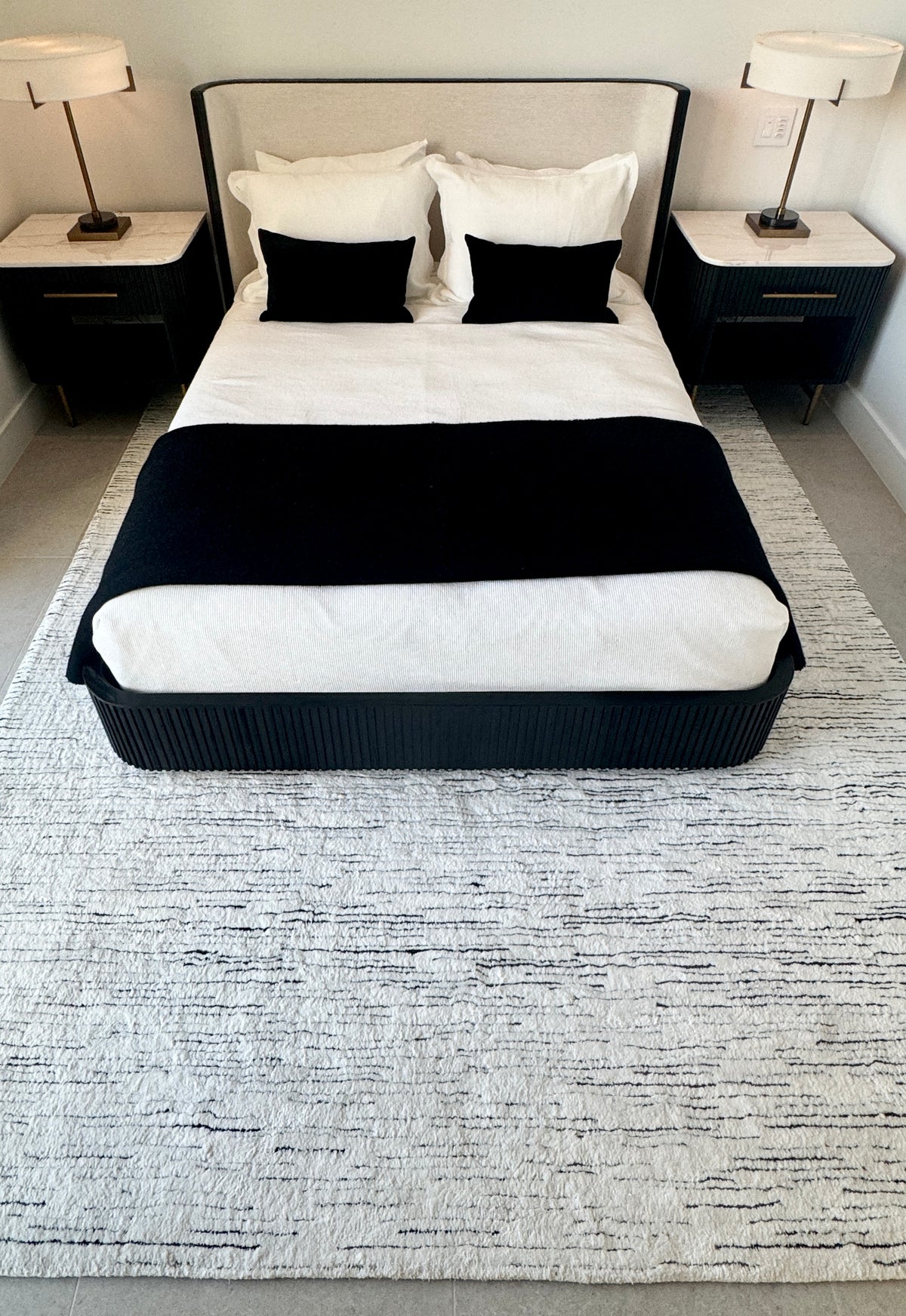 Snowdrift - Black & White