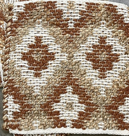 Jubax Trellis - Spiced Amber