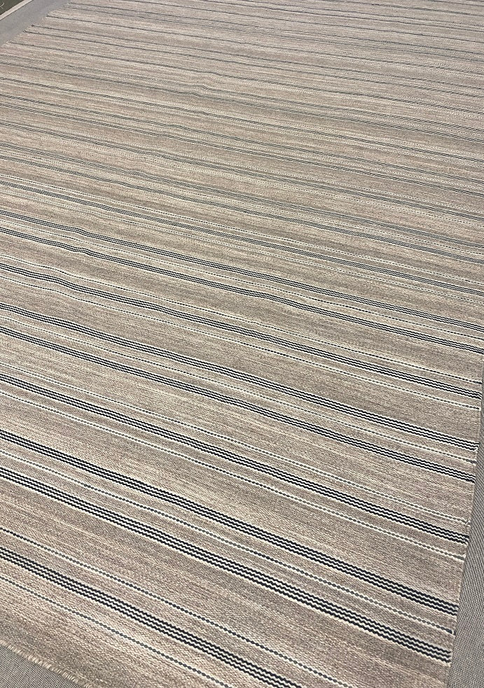 Surri Stripes - Beige & Blue