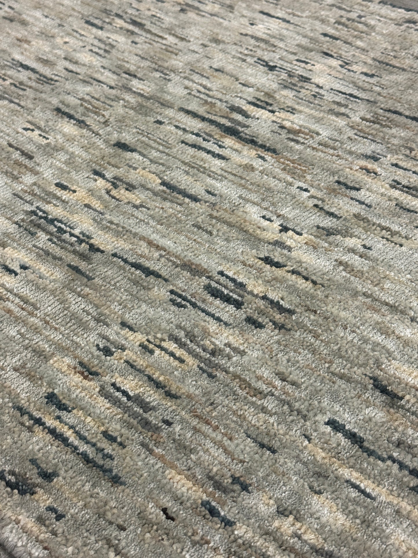 Reeza Tibetan - Teal Stria
