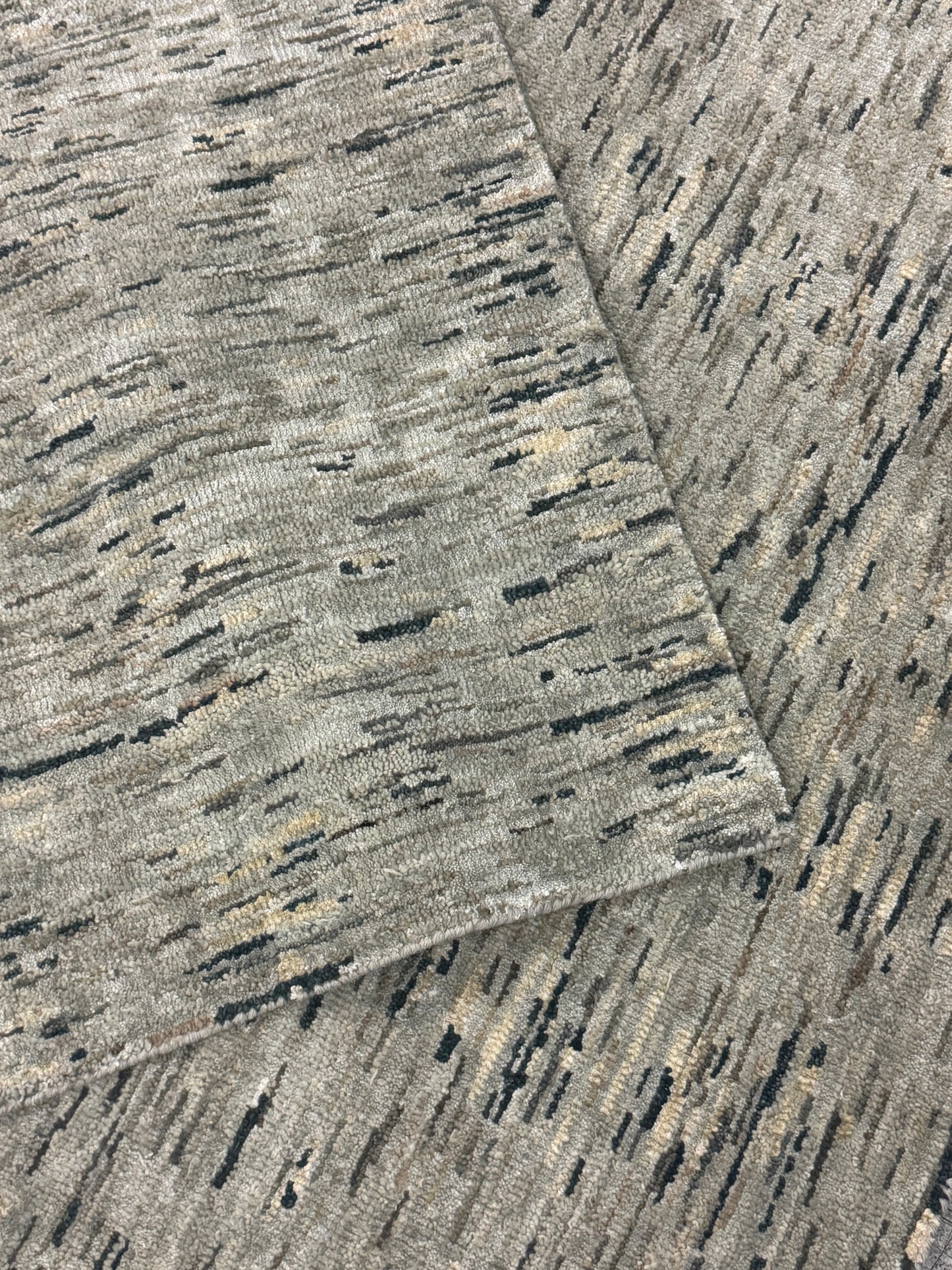 Reeza Tibetan - Teal Stria