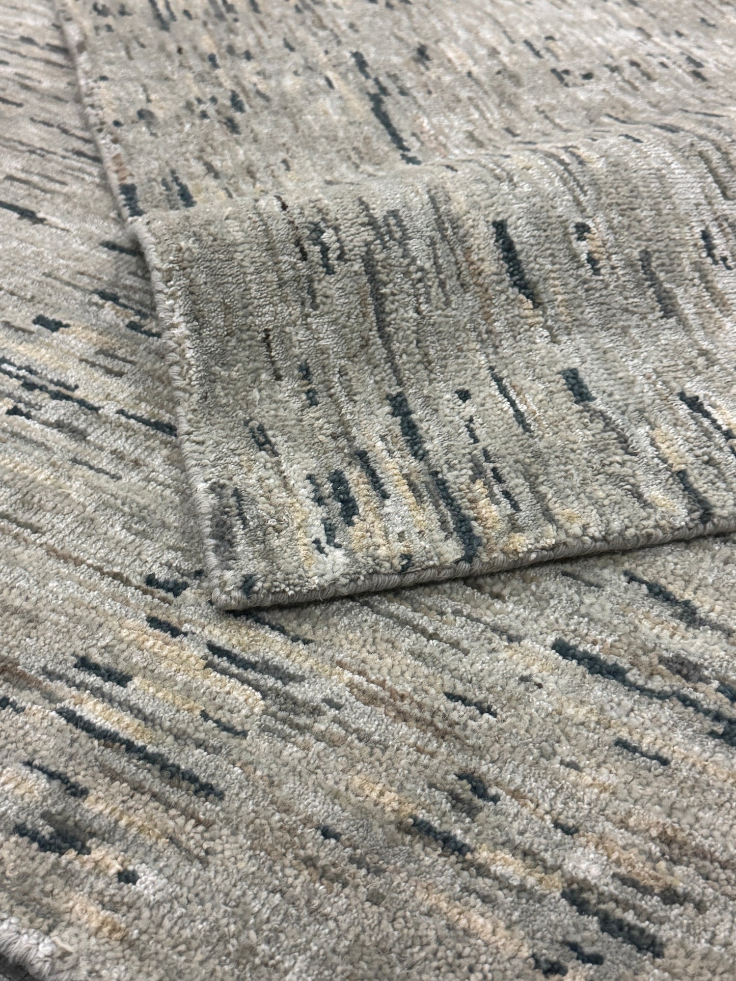 Reeza Tibetan - Teal Stria