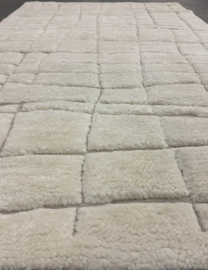 Tique Plush Tique - Pearl & Stone