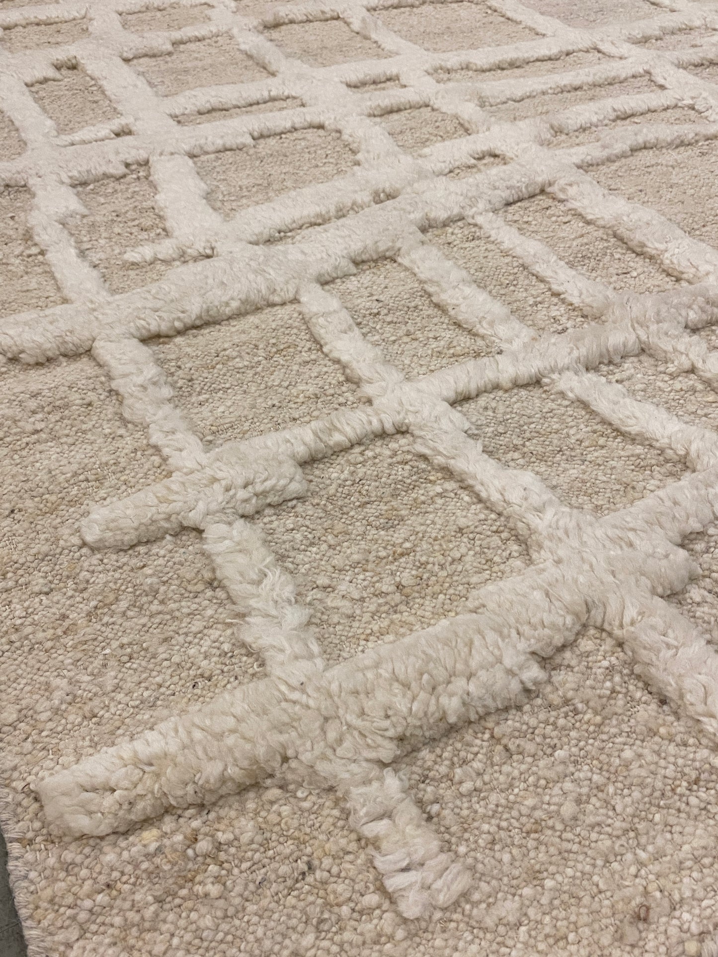 Tique Tic Tocker - Ivory