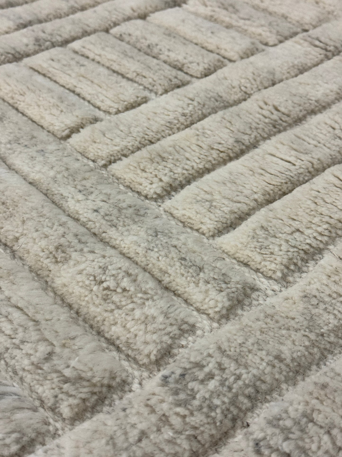 Tusyan Trellis - Granite Salt