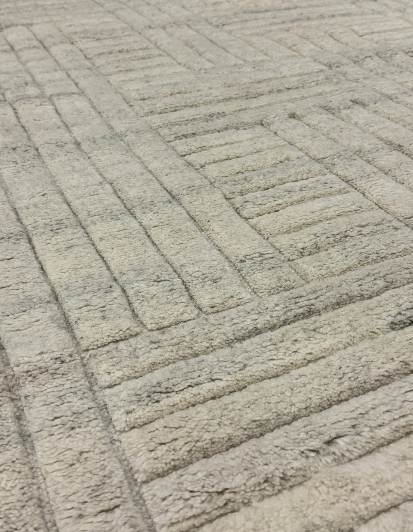 Tusyan Trellis - Granite Salt