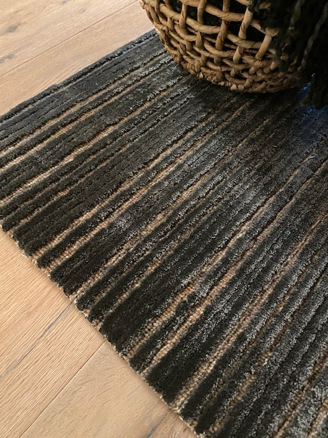 Archive Sale Jonac Stripe - Shaded Anthra 4' x 4'