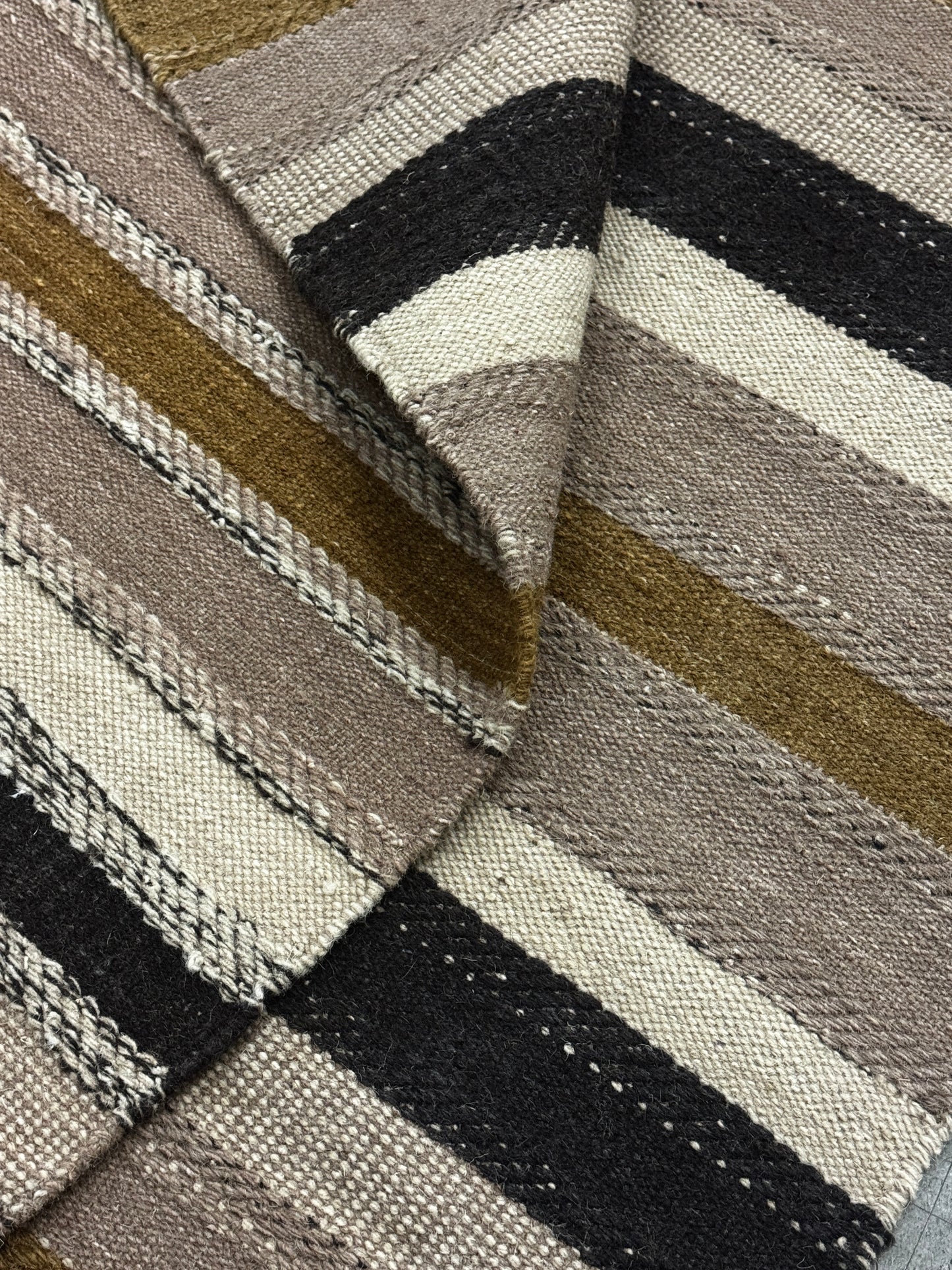 Vintage Stripes - Burnt Coal