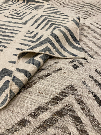 Archive Sale Yuma - Ivory Brown 6ft x 9ft